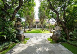 Ashtanga Yoga Retreat - Bali, Indonesia